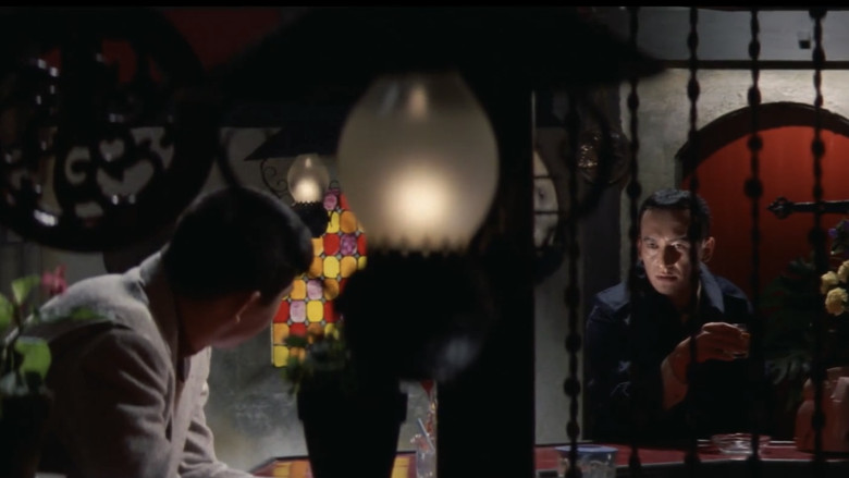 кадр из фильма Преступники Синдзюку: По газам