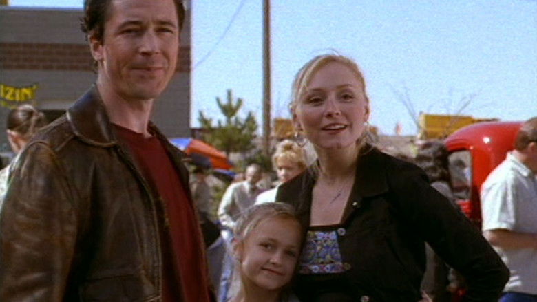 кадр из фильма The Darkling