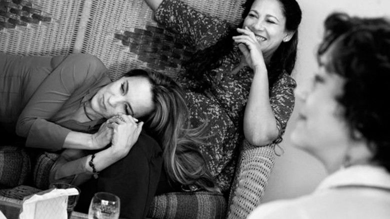 кадр из фильма ¿Por qué lloran mis amigas?