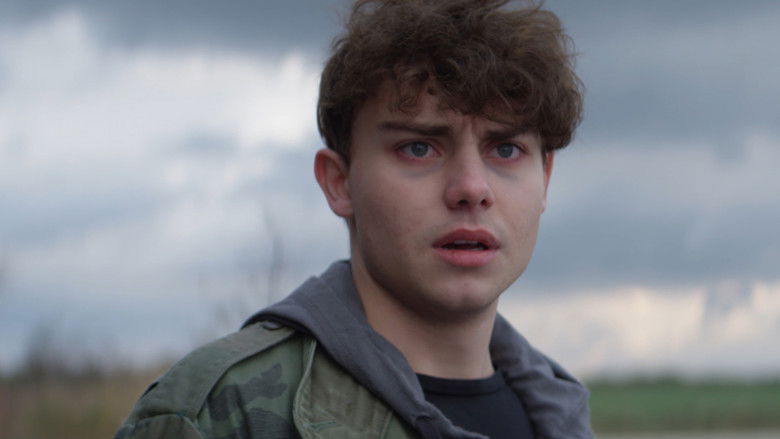 кадр из фильма Thinly Veiled