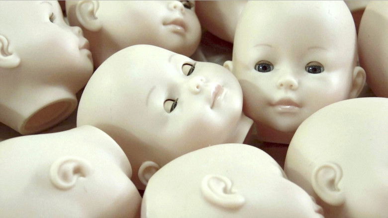 кадр из фильма [m]otherhood