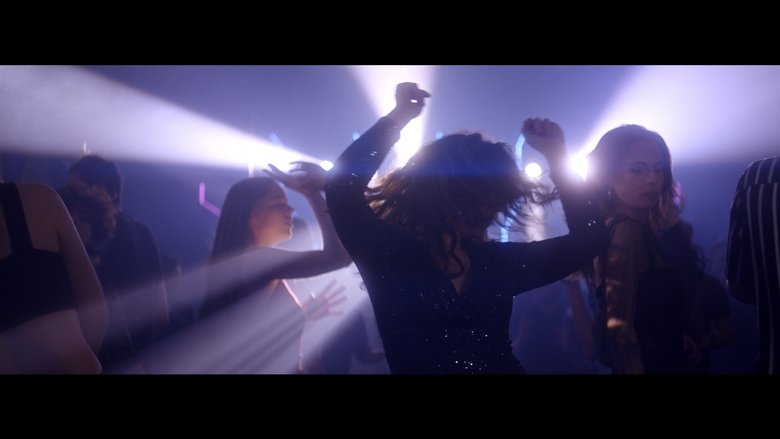 кадр из фильма MARIE