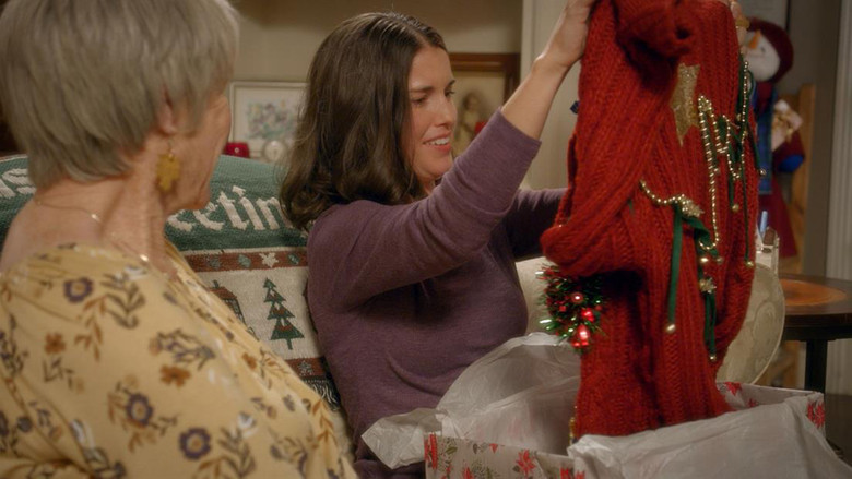 кадр из фильма The Ugly Christmas Sweater