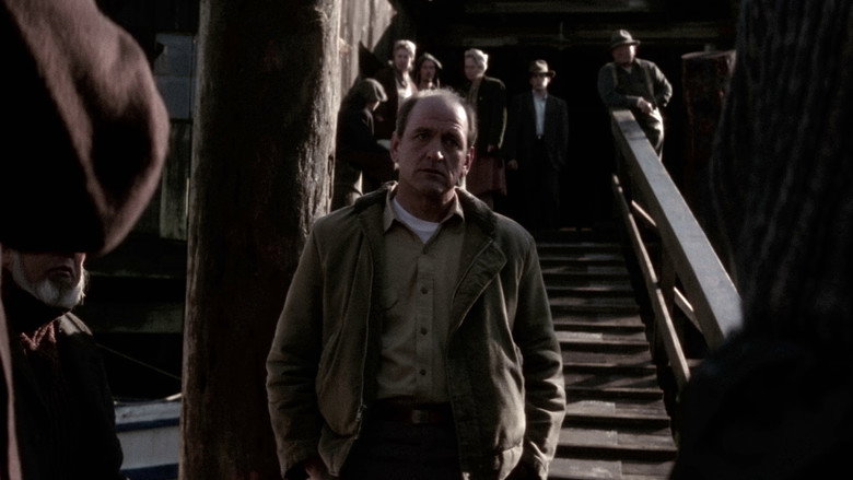 кадр из фильма Заснеженные кедры