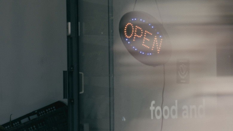 кадр из фильма SUR FACIE