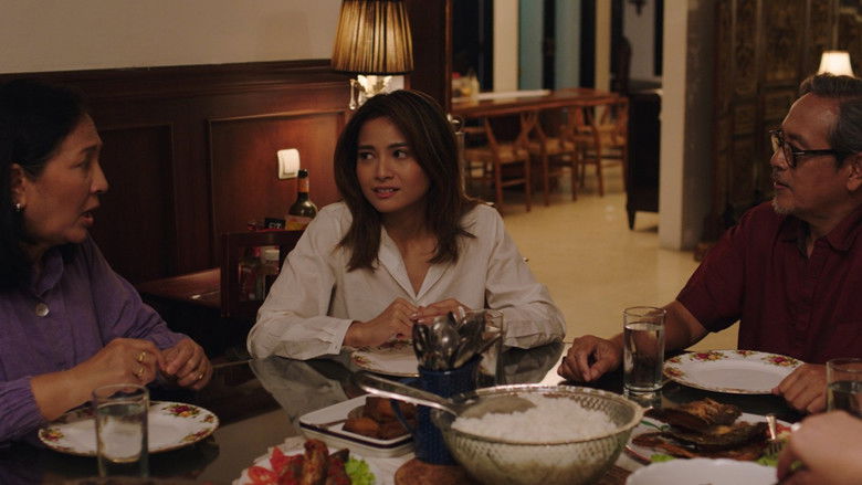 кадр из фильма Air Mata Mualaf