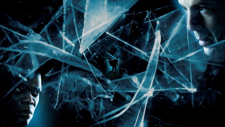 кадр из фильма Неуязвимый