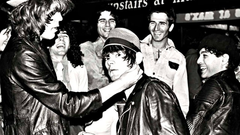 кадр из фильма Hey! Is Dee Dee Home?