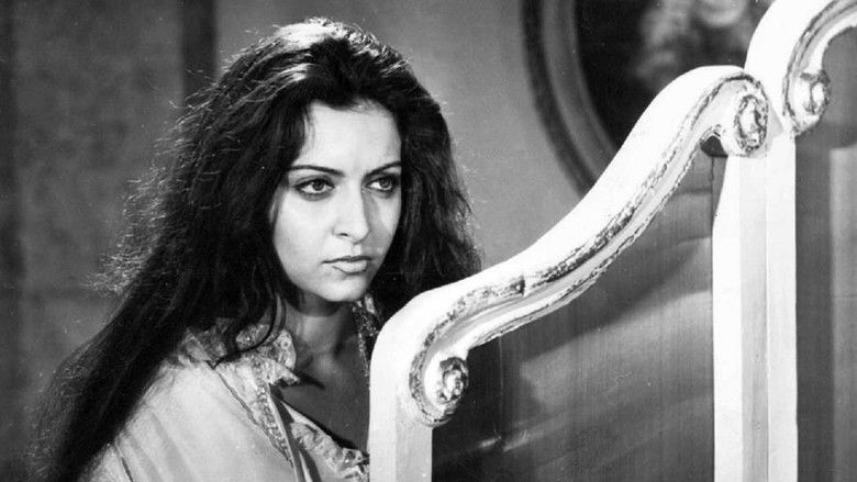 кадр из фильма Золотая пропасть