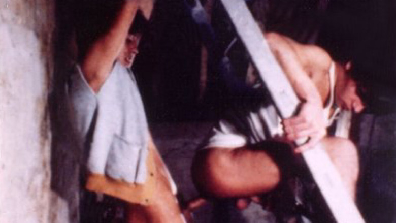 кадр из фильма Charmants Cousins