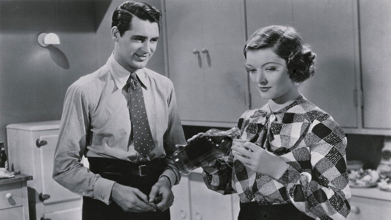 кадр из фильма Wings in the Dark