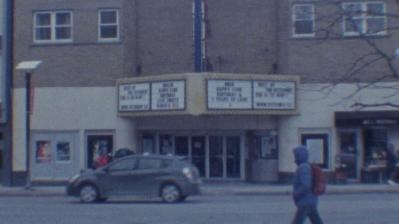 кадр из фильма Closing Night