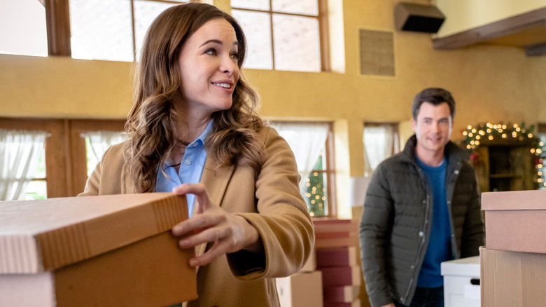 кадр из фильма Рождество с Джой