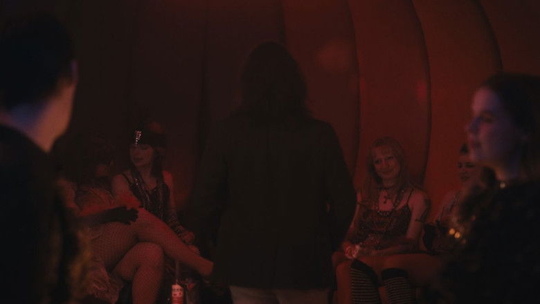 кадр из фильма DiscomRobulated