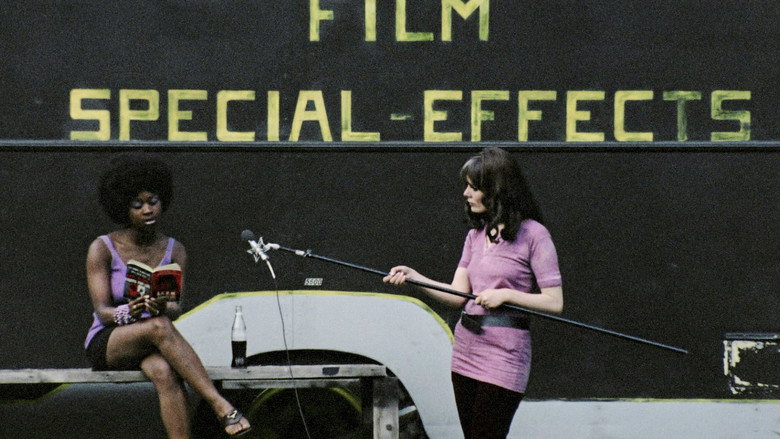 кадр из фильма Dark Spring