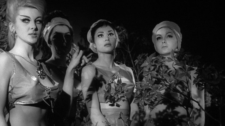 кадр из фильма Pandora and the Magic Box