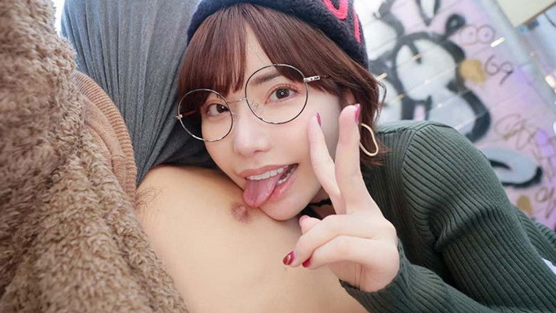 кадр из фильма 「もう吹いてるってばぁ！」深田えいみの逆ナン逆レイプ痴女ドキュメント　 拘束され身動き出来ず、いきなり連射＆男潮で犯されちゃったボク