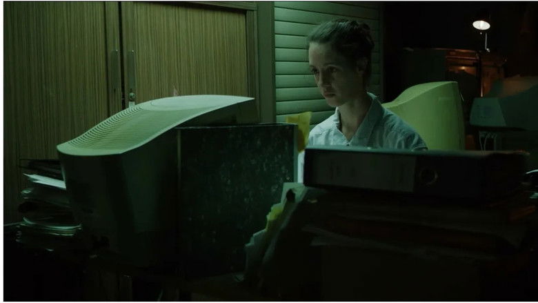 кадр из фильма Inc.