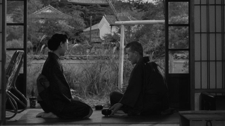 кадр из фильма Пока не взошла Луна