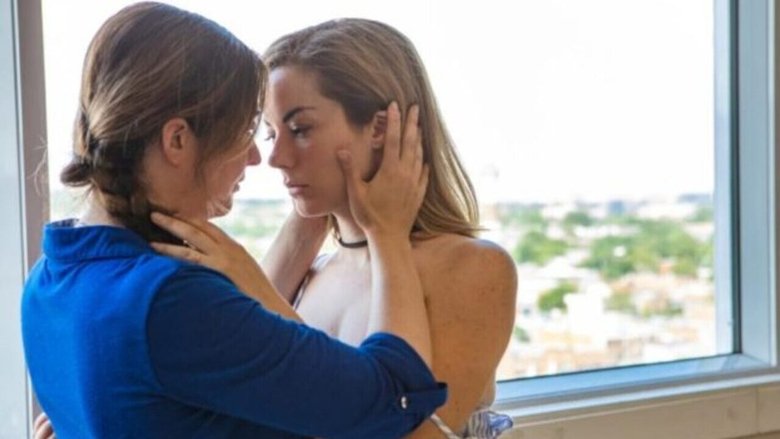 кадр из фильма Toutes les deux