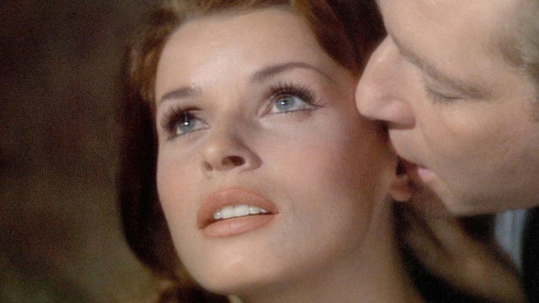 кадр из фильма Меморандум Квиллера