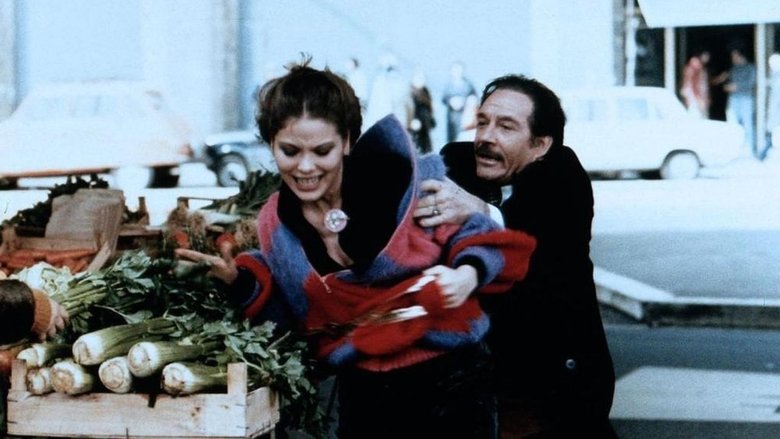 кадр из фильма Первая любовь