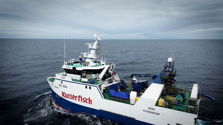 кадр из фильма Gegen Wind und Wellen - Auf Fangfahrt mit den deutschen Seelachsfischern