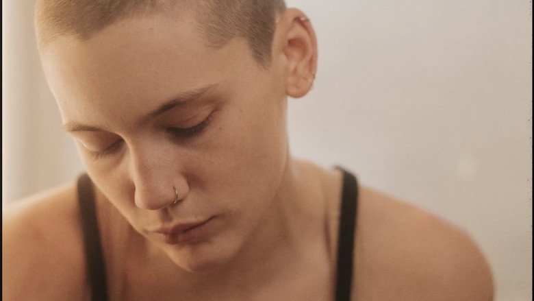 кадр из фильма Earth Works: A Potter's Story