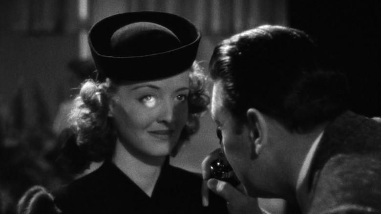 кадр из фильма Победить темноту