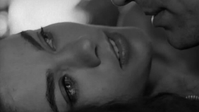 кадр из фильма Un uomo a metà