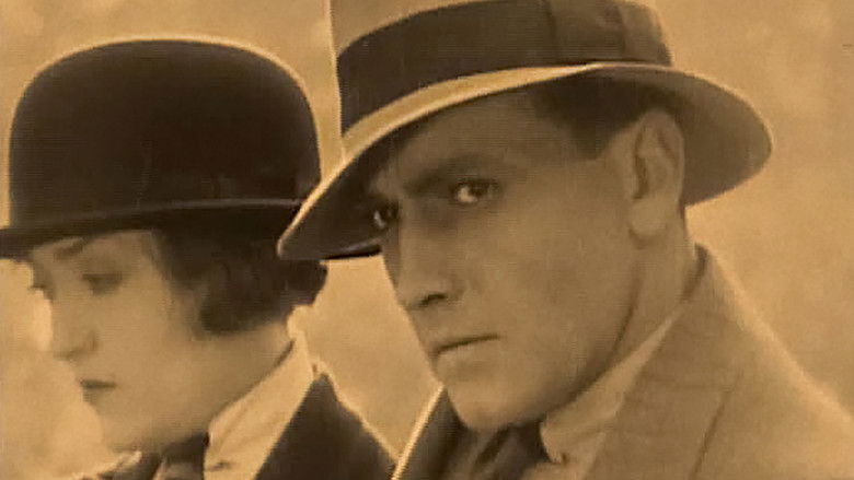 кадр из фильма The Enchanted Cottage