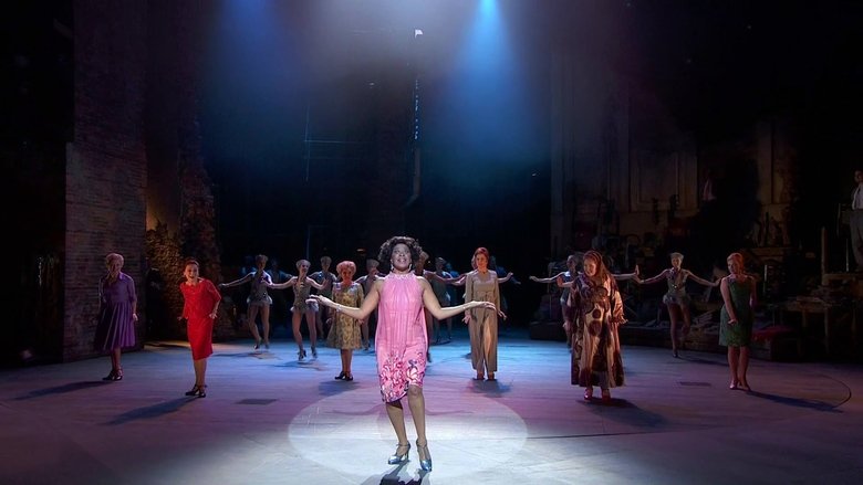 кадр из фильма National Theatre Live: Follies