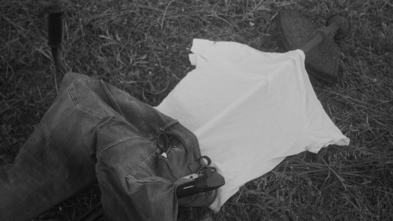 кадр из фильма 2 stroke scissors