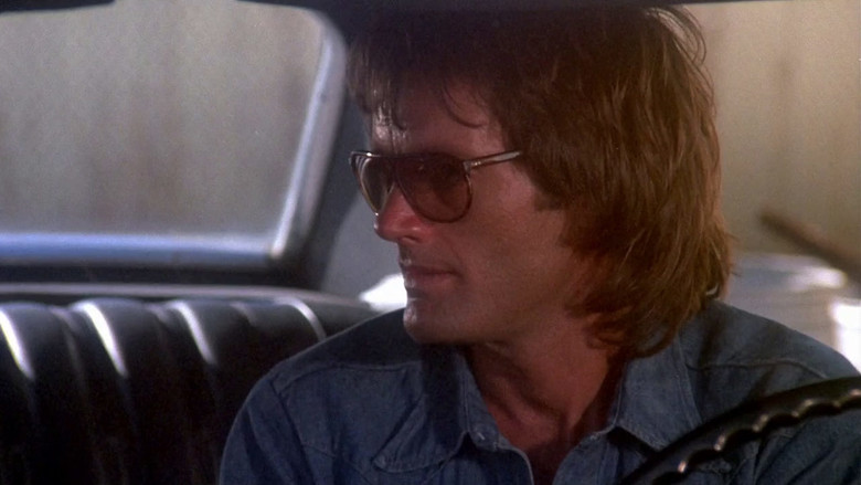 кадр из фильма Грязная Мэри, сумасшедший Ларри