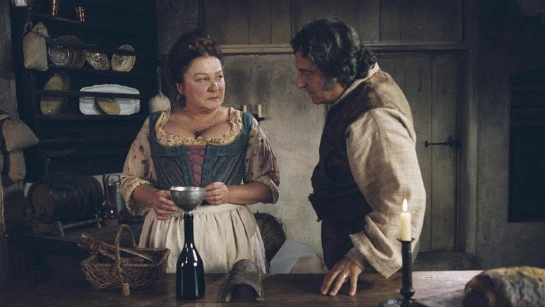 кадр из фильма Красный отель