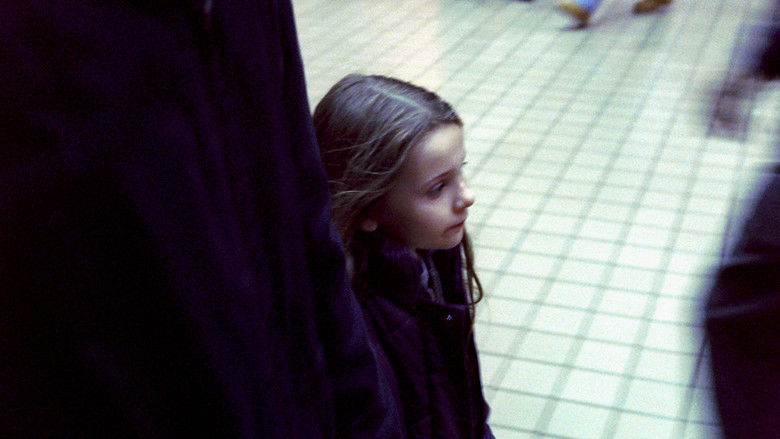 кадр из фильма В руках бога