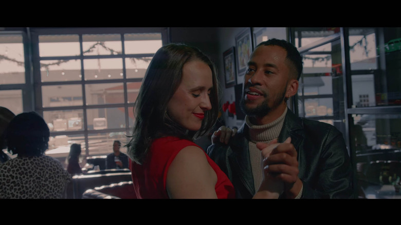 кадр из фильма How to Steal a Heart