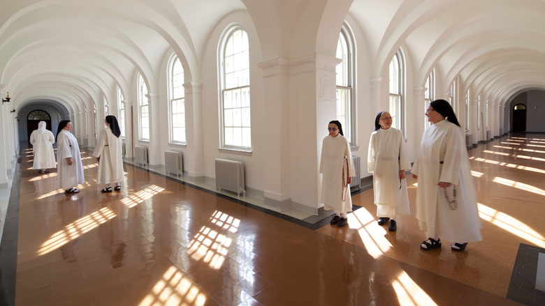 кадр из фильма Amoureuses