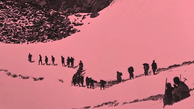 кадр из фильма Sul tetto del mondo. Viaggio di S.A.R Il Duca degli Abruzzi al Karakorum