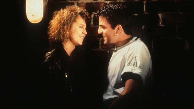 кадр из фильма Dancin' Thru the Dark