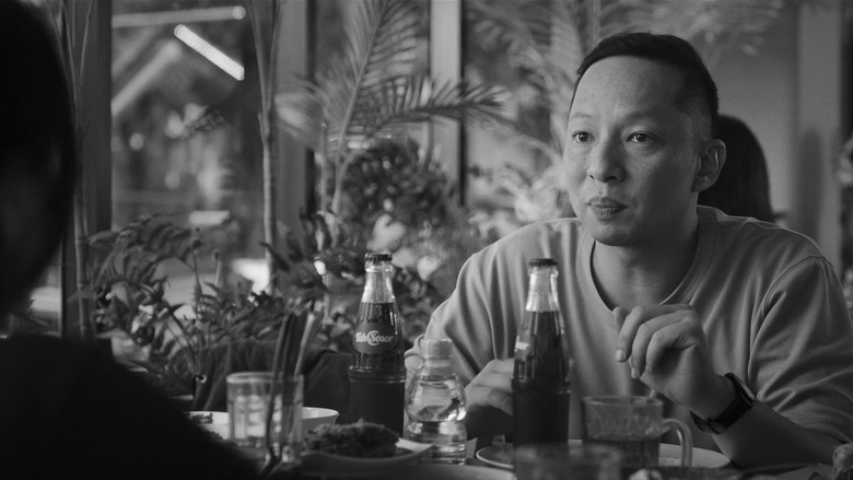 кадр из фильма Jatuh Cinta Seperti di Film-Film