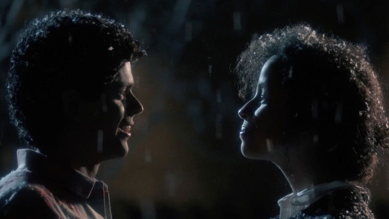 кадр из фильма Свой в доску