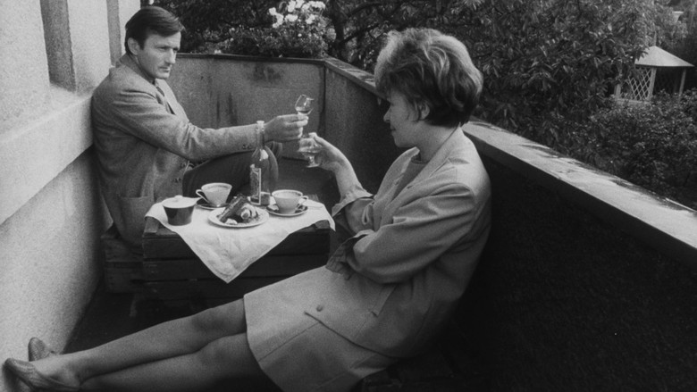 кадр из фильма Ucho