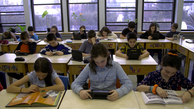 кадр из фильма L'écran roi