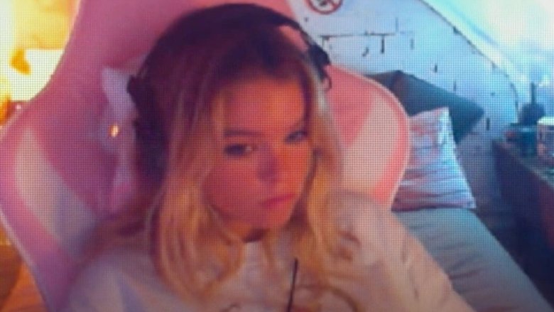 кадр из фильма Based Amy