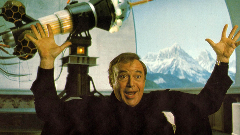 кадр из фильма Розовая пантера наносит ответный удар