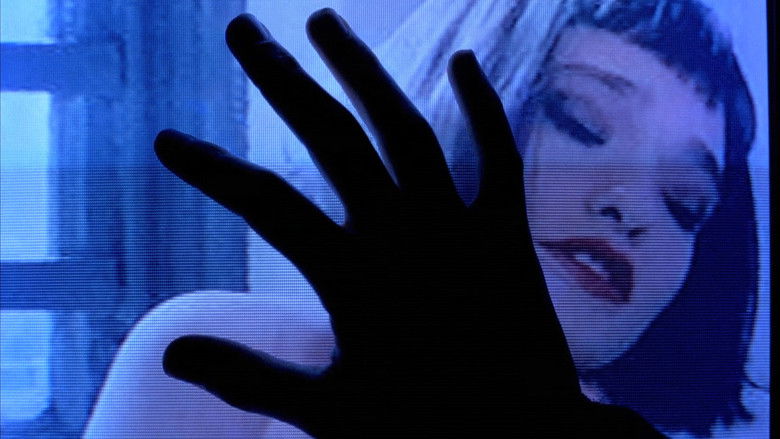 кадр из фильма Дилетанты