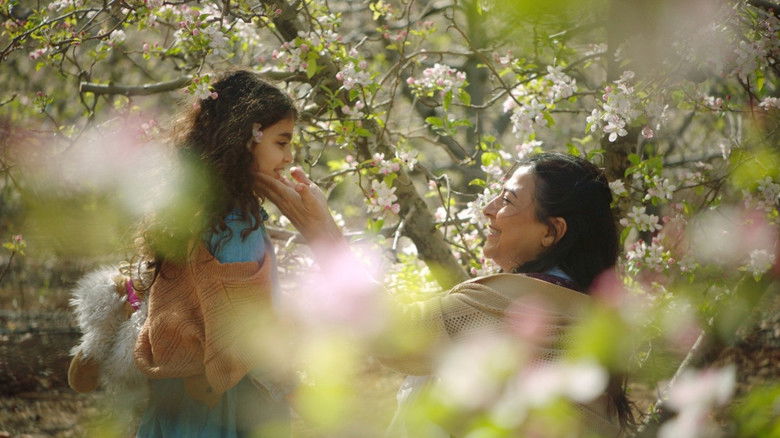 кадр из фильма אנו