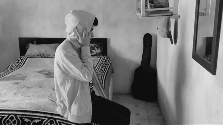 кадр из фильма Conversations in the Room