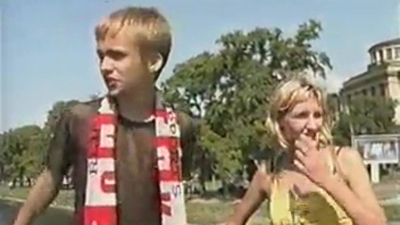 кадр из фильма Красно-Белые